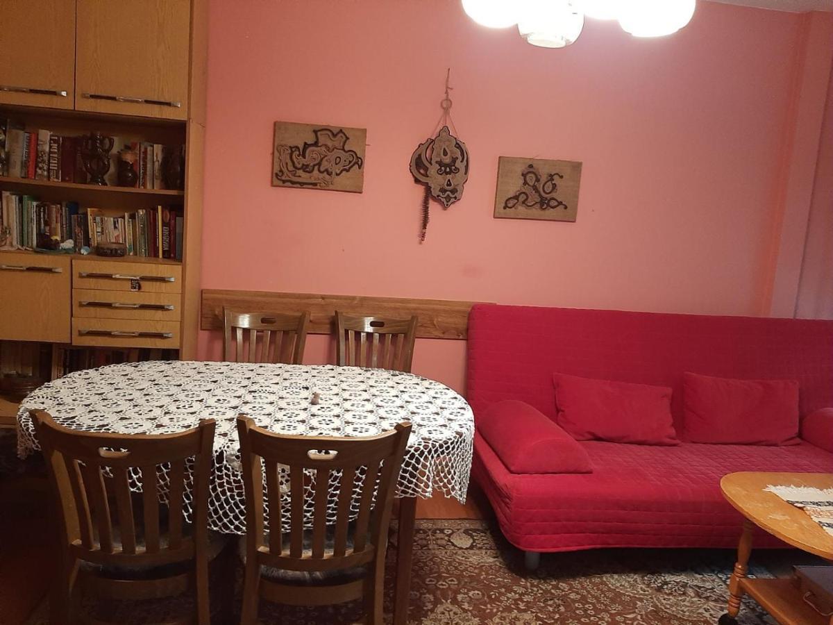 Apartment Milevi Teteven ภายนอก รูปภาพ